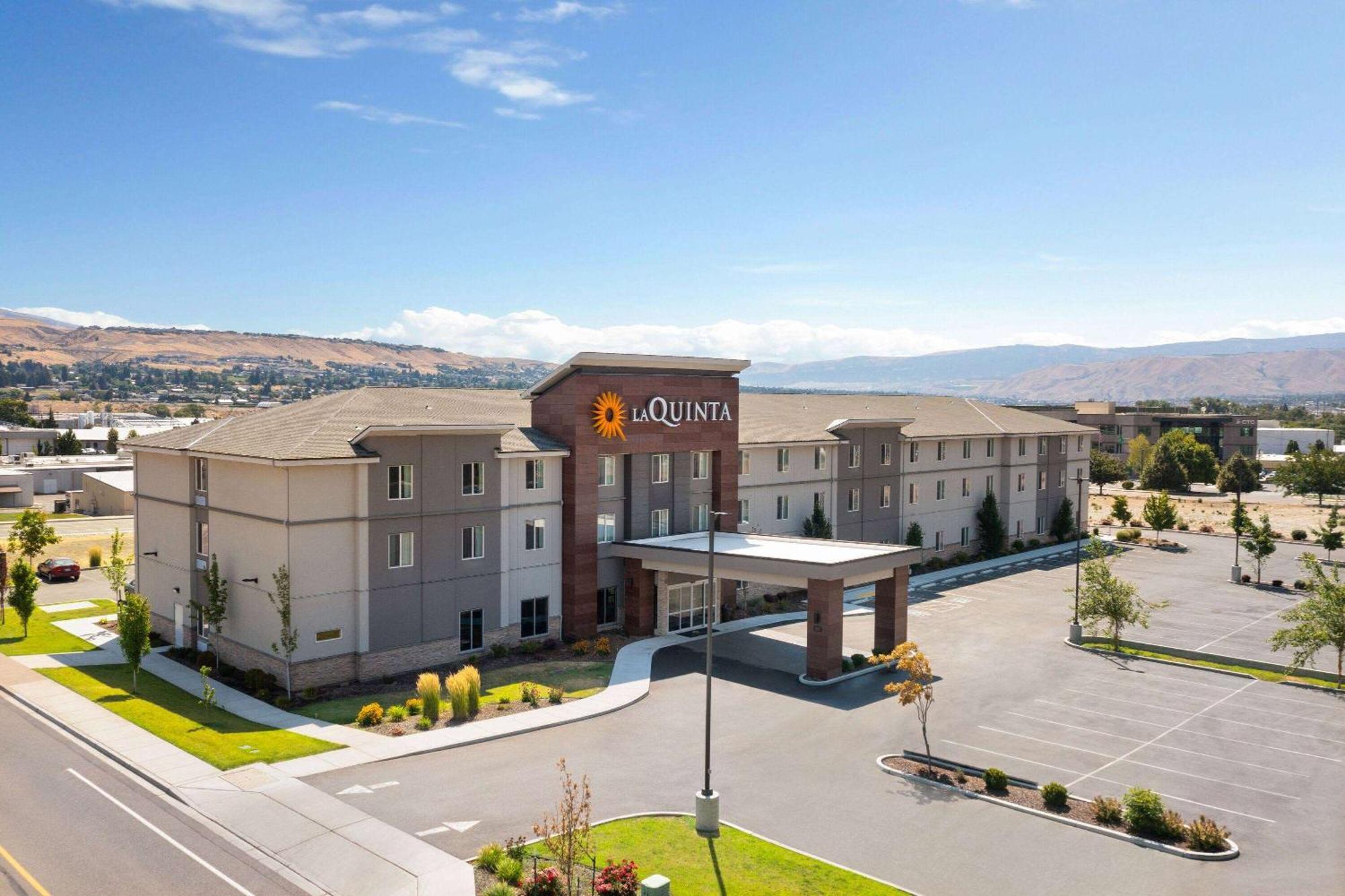 La Quinta Inn & Suites By Wyndham Wenatchee Eksteriør billede